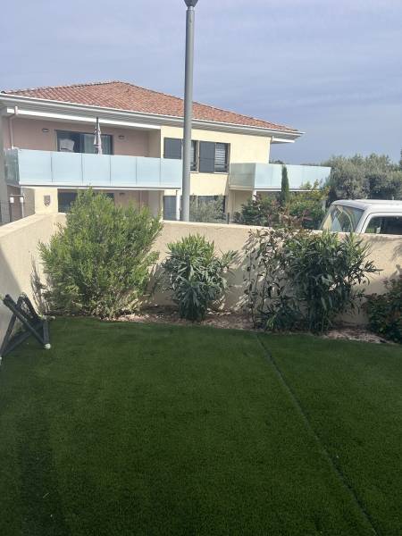 Tarif pour la remise en état et le nettoyage d’un jardin à La Farlède près de Hyères