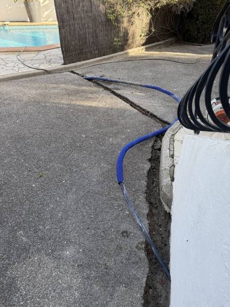 Tuyau dans tranchée