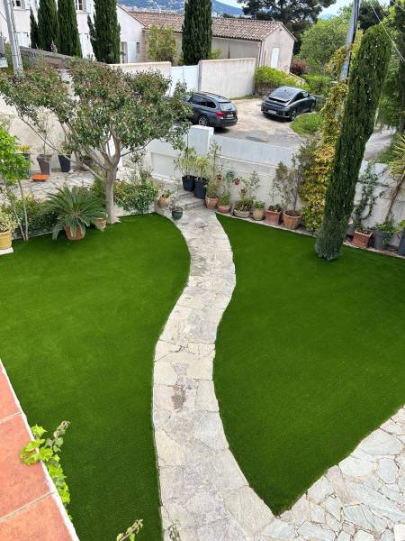 Gazon synthétique à Saint Avertin en Indre-et-Loire